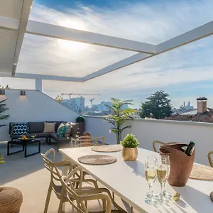 Lux Attic Appartamento Padova